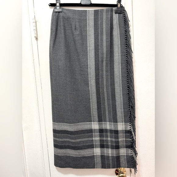 Talbots Dresses & Skirts - Vintage Talbots Fringe 100% Wool Wrap Midi Skirt Gray Plaid equestrian checkered